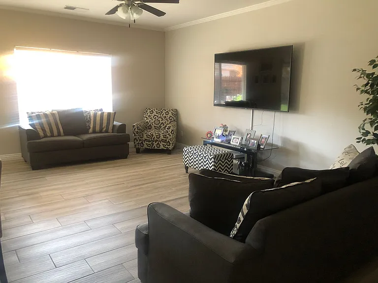 1492 El Paso Ave — Photo 5