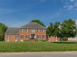 9283 Shelton Pointe Dr, Mechanicsville, VA 23116