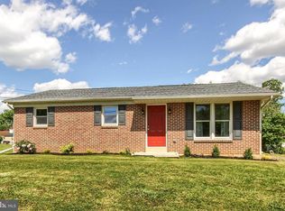 59 Conrad Rd, Carlisle, PA 17015