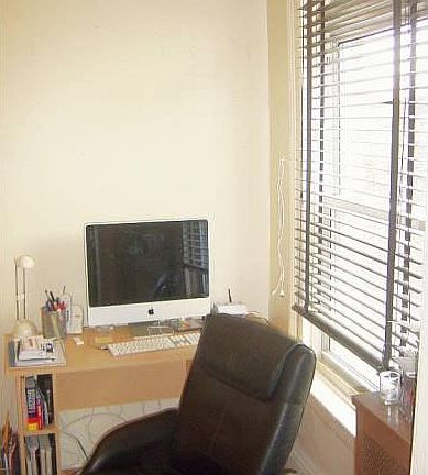 Bright Den/Dressing Room