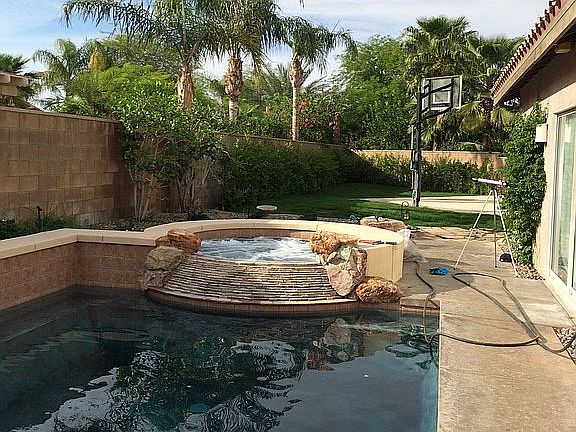 3rd image of 43615 Alba Ct