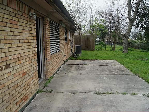 2nd image of 3001 14th Ave N