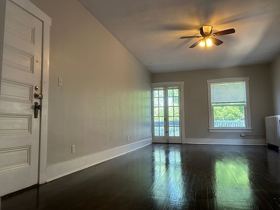 3rd image of 1232 Gaylord St APT 3