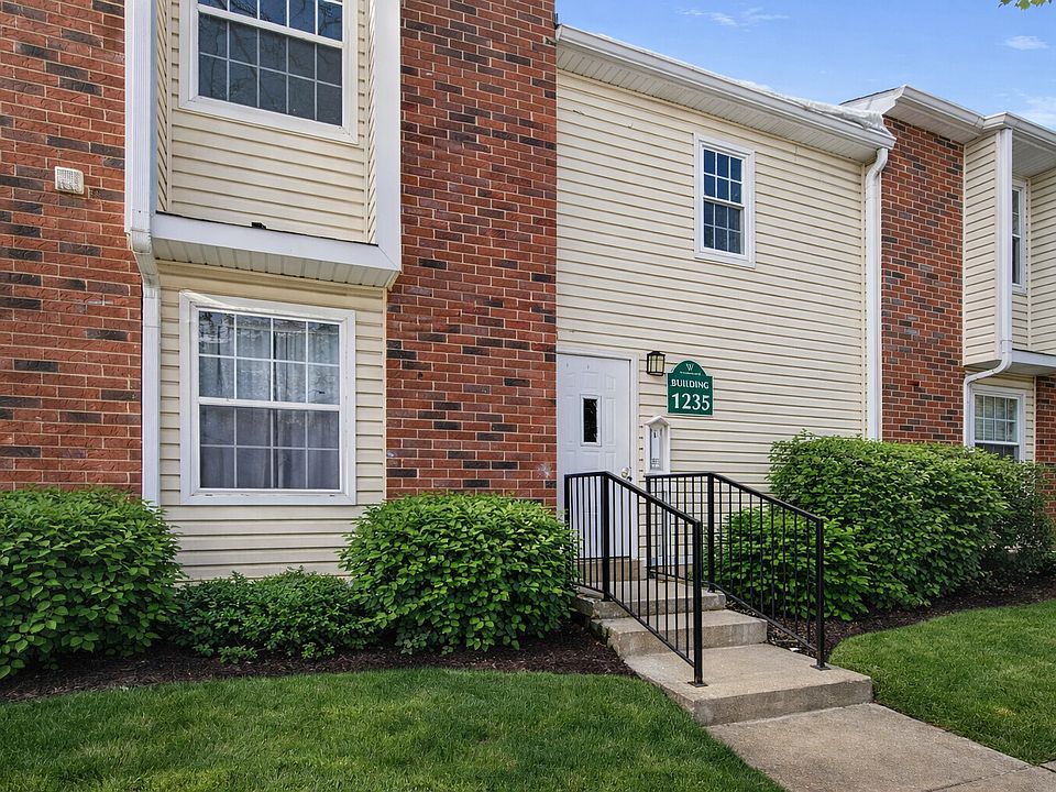 1st image of 1235 Wyndham Ct APT 203