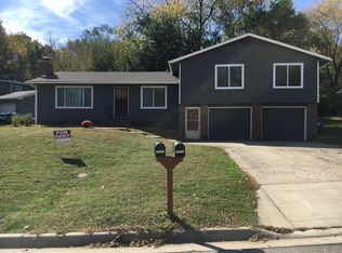 1027 Jana Dr APT A, Lawrence, KS 66049