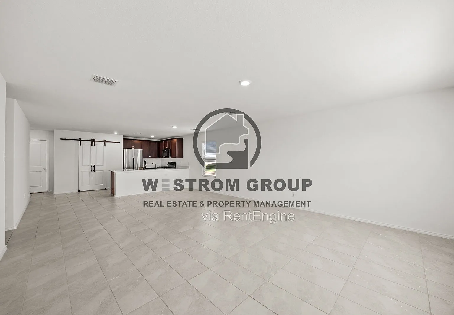 3 bed, 2.0 bath, 1515 sqft, $1,900 — Photo 4