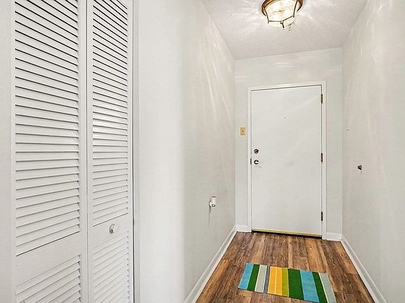 4th image of 5001 Little River Rd. #W214