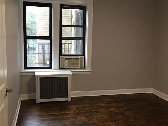 2nd image of 117 Kensington Ave #5C