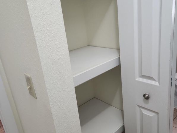 33 Woodbury Ave APT 2