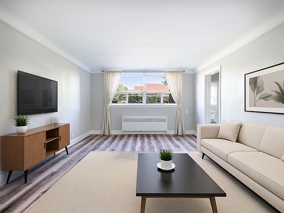 3rd image of 1324 Monterey Ave #1449283