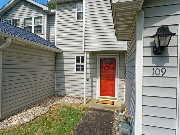 3rd image of 109 Marsdale Ct
