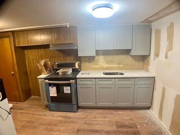 2nd image of 22-03 48th St #Bm