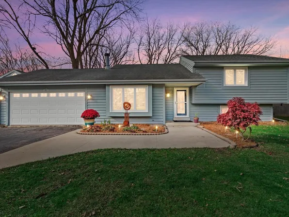 7217 South North Cape ROAD, Franklin, WI 53132