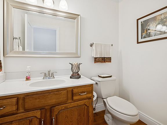 5th image of 19466 W Aspen Dr