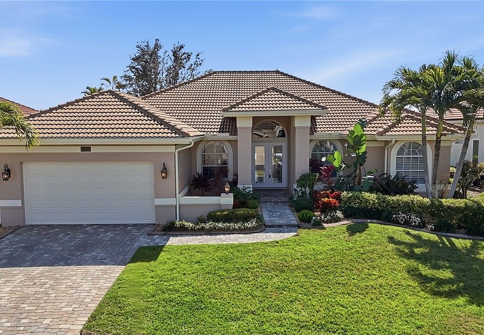 1st image of 12541 Marina Club Dr
