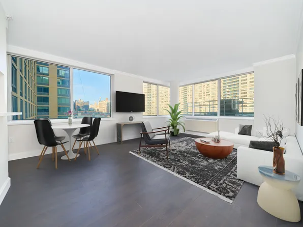 160 Riverside Blvd, New York, NY