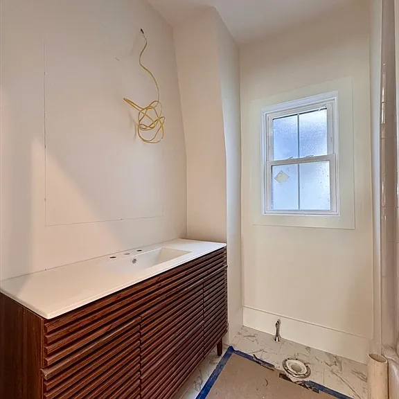 139 Sycamore St #2 — Photo 8