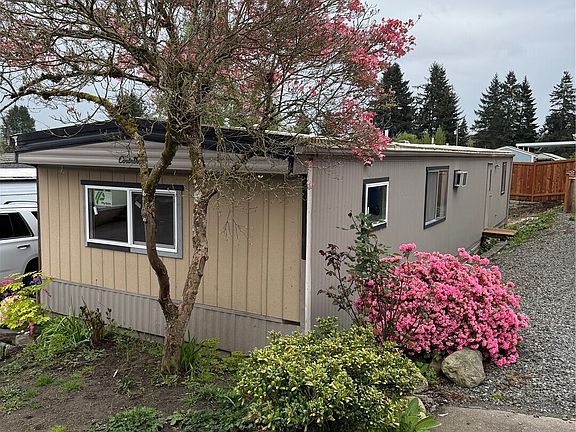 2nd image of 23708 Locust Way #44