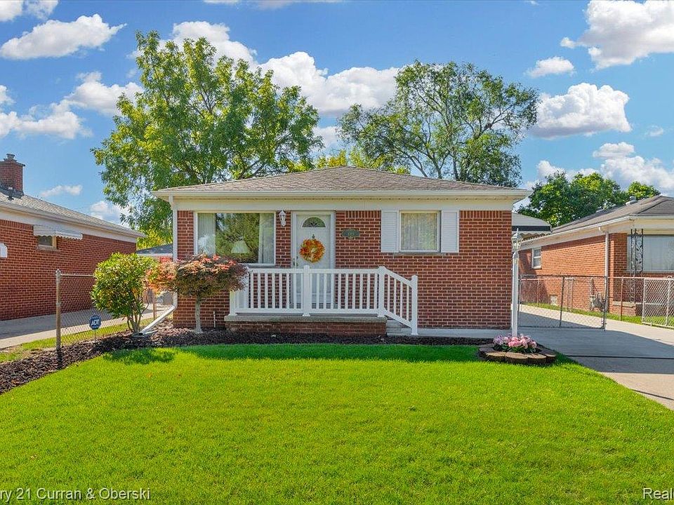 1st image of 489 River Ct