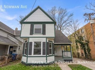 1528 Newman Ave, Lakewood, OH
