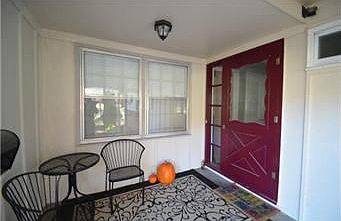 3rd image of 9139 Hayes Dr