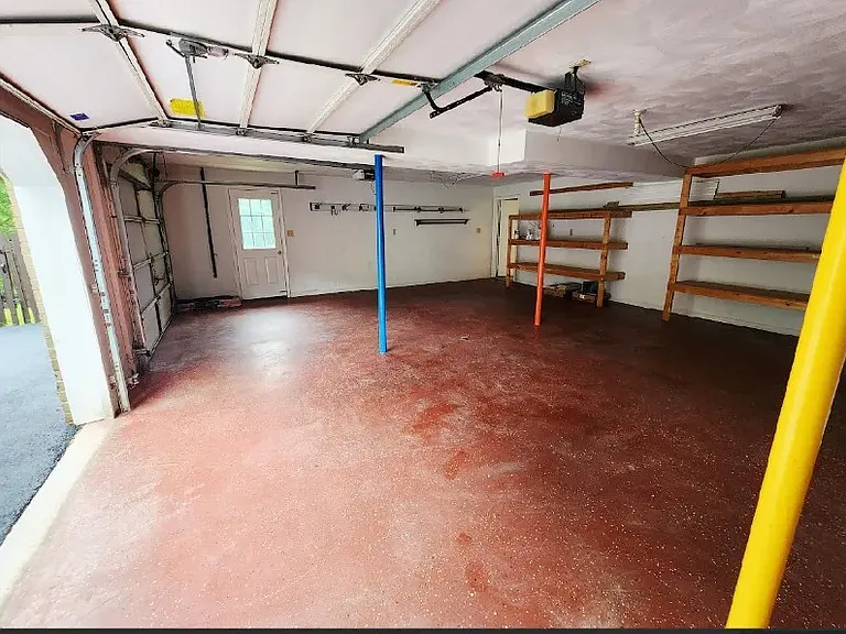 2 Car Garage