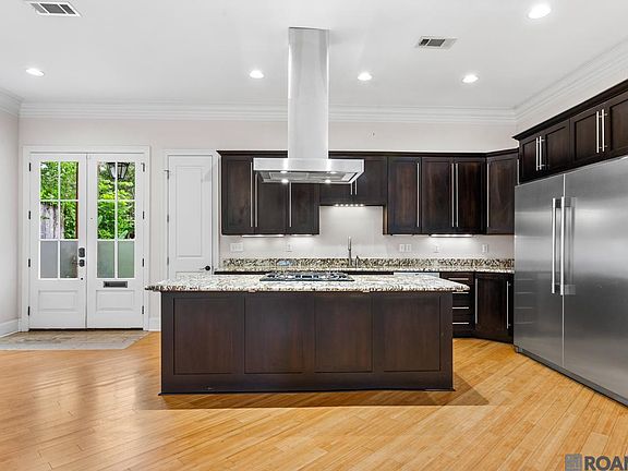 3rd image of 955 Aberdeen Ave