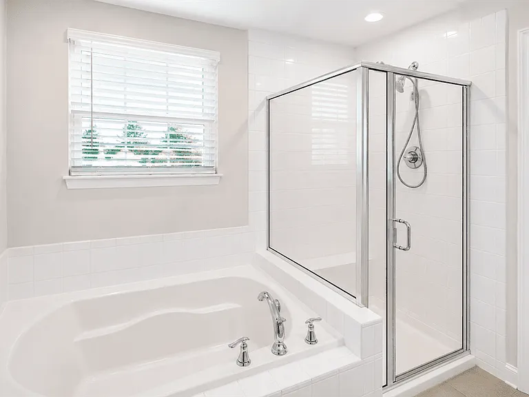 320 Ridgefield Dr — Photo 13