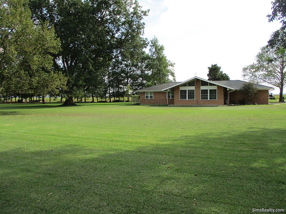 1st image of 4258 E Highway 82