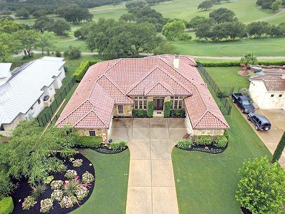3rd image of 4104 Sugarloaf Dr