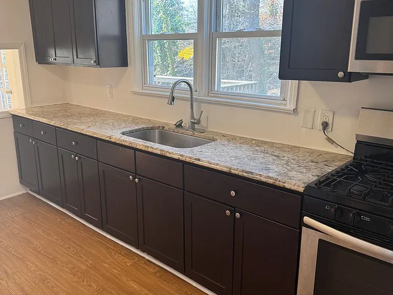 114 W Park Blvd — Photo 24
