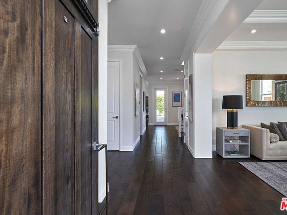 4th image of 1773 S Sherbourne Dr