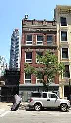 323 East 58th Street in Sutton Place