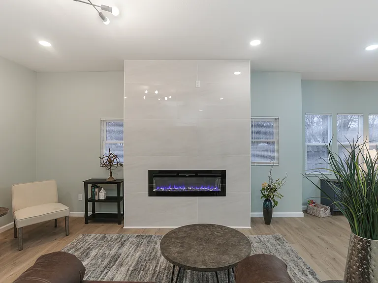 401 N Madison Ave — Photo 15
