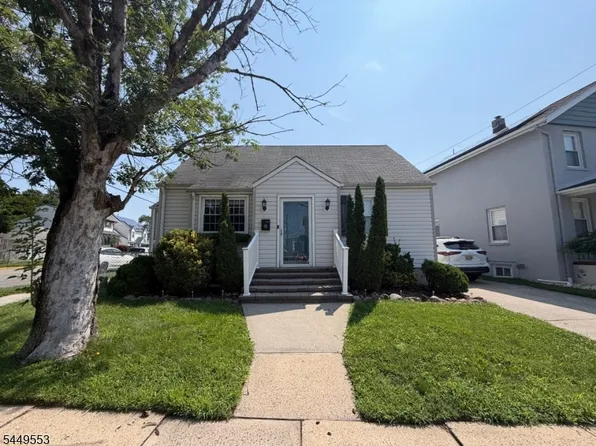 98 Liberty Ave, Woodbridge Twp., NJ 07095