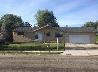 1421 W Bluemont Dr, Taylorsville, UT 84123