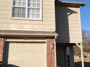 3018 Spring St, Catoosa, OK 74015