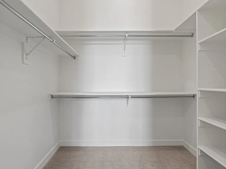 800 E 620 S — Photo 164