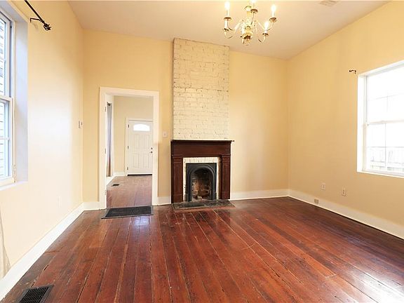 3rd image of 4425 Tchoupitoulas St