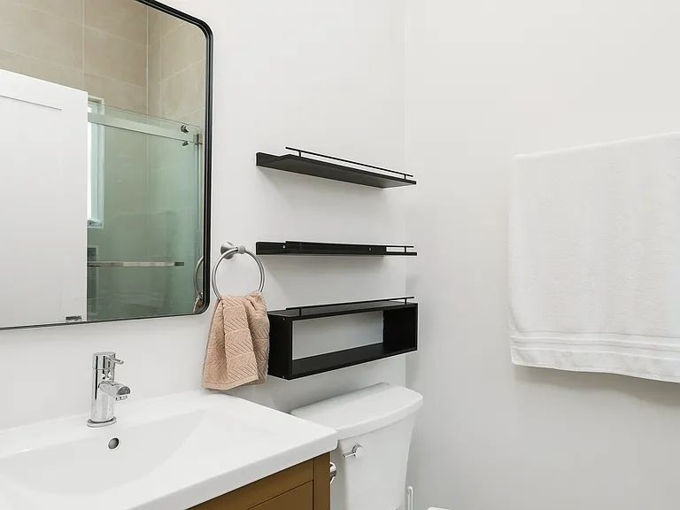 11081 College Ave #1 — Photo 14