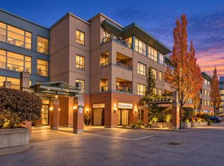 223 Mountain Hwy Penthouse 12, North Vancouver, BC V7J 3V3