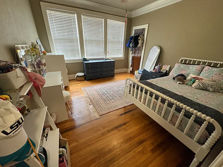 4901 Kavanaugh Blvd — Photo 9