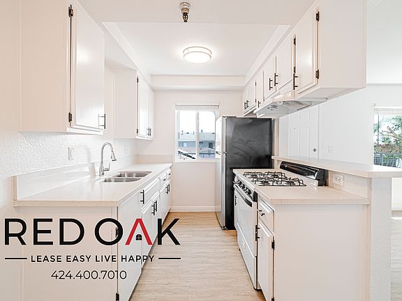3rd image of 12903 Roselle Ave APT 3