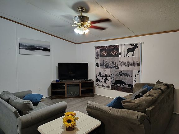 5th image of 5620 Candy Mountain Rd