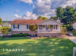 900 Oriole Dr, Harrison, AR 72601