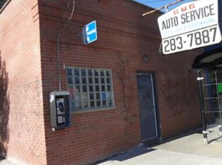 3076 N Milwaukee Ave, Chicago, IL 60618