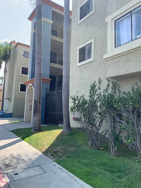South St Apartments