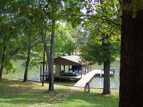 5th image of 169 Driftwood Cir