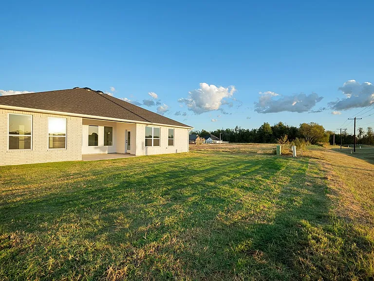 5017 Misty Wood Ln — Photo 41