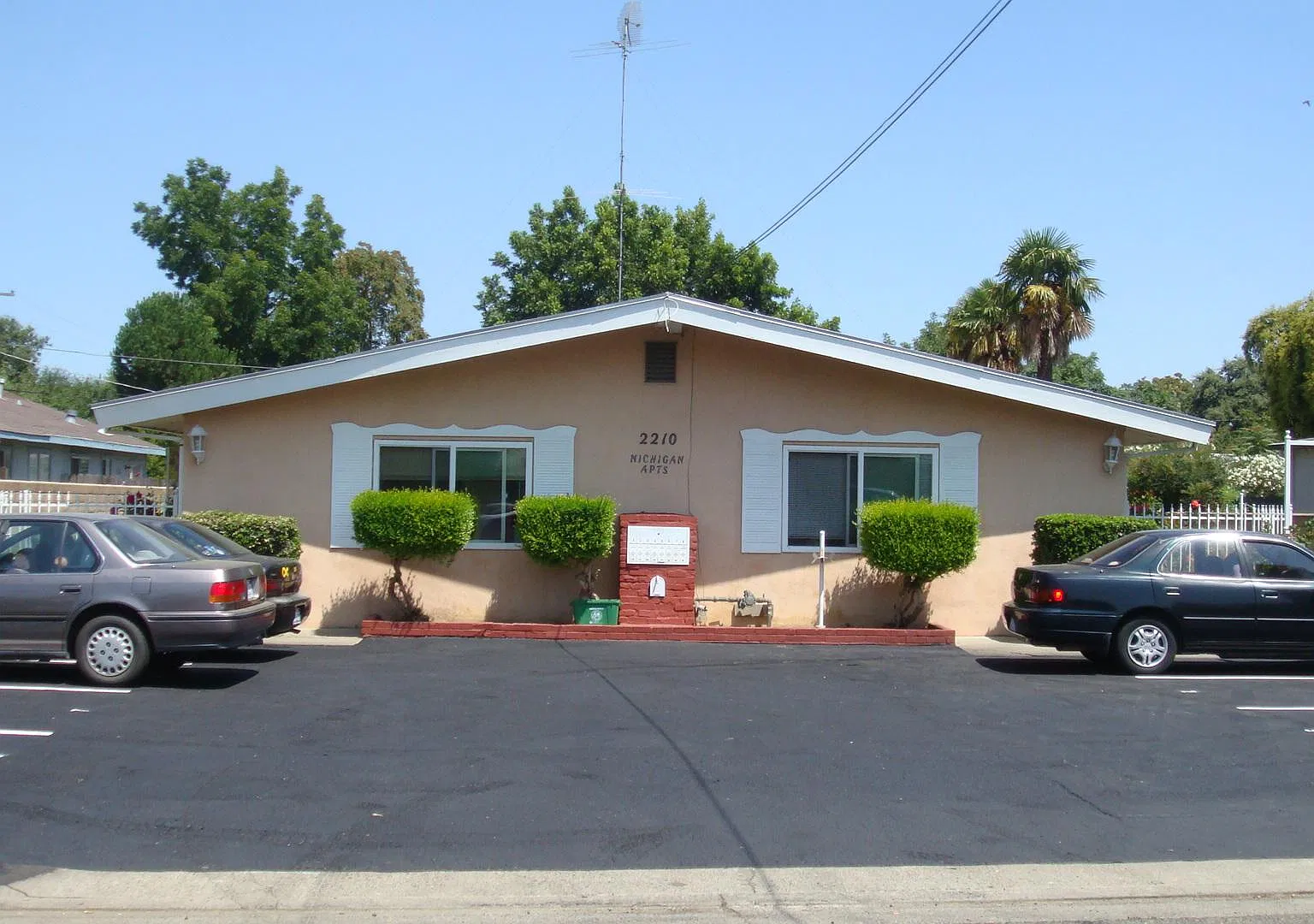 Michigan Blvd, West Sacramento — Photo 1